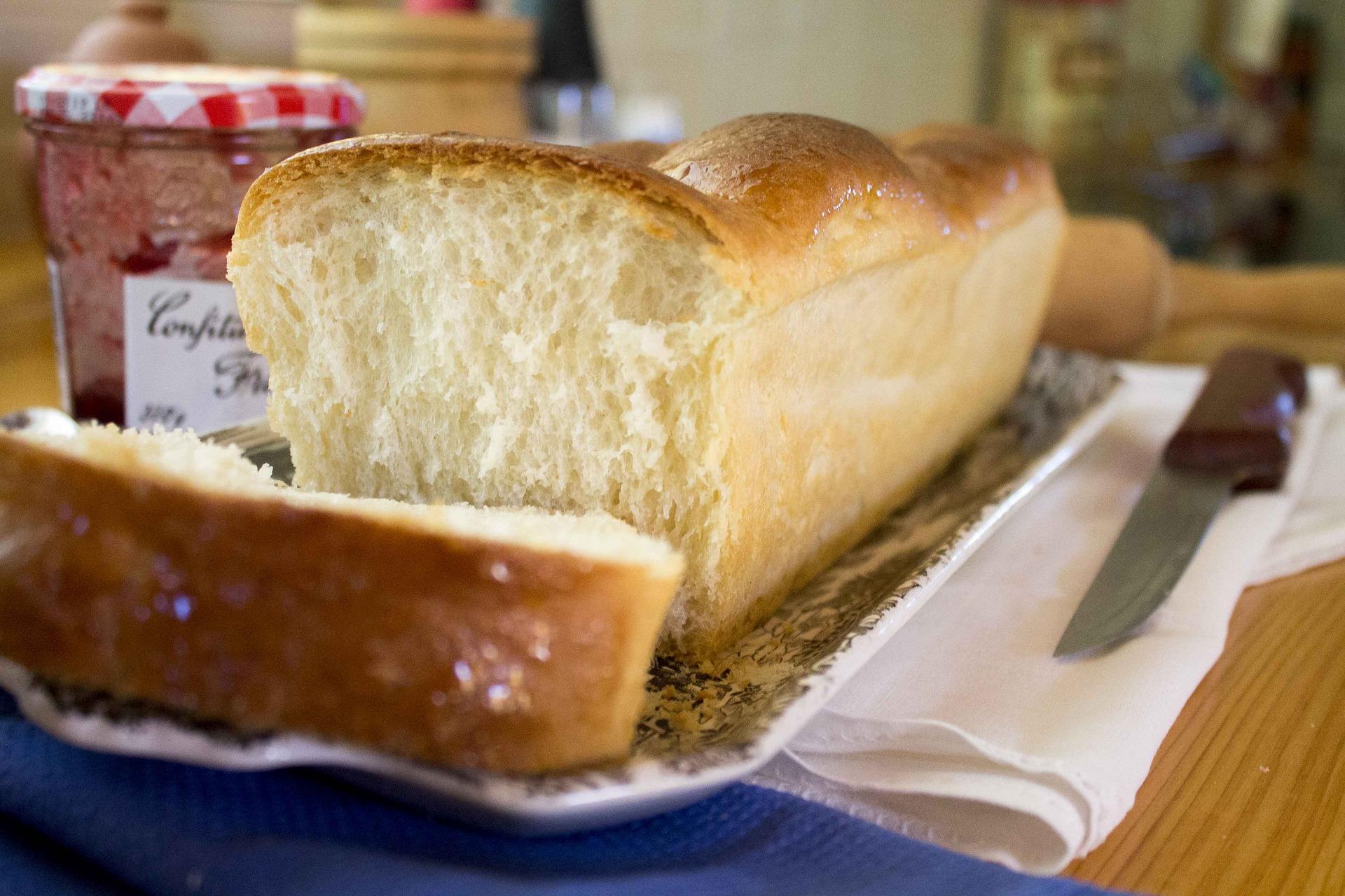 Who was the world's first celebrity chef?