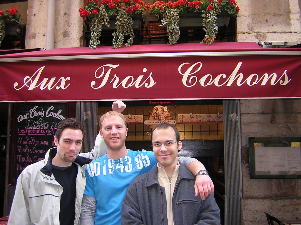 Learn French in France with language immersion programmes.