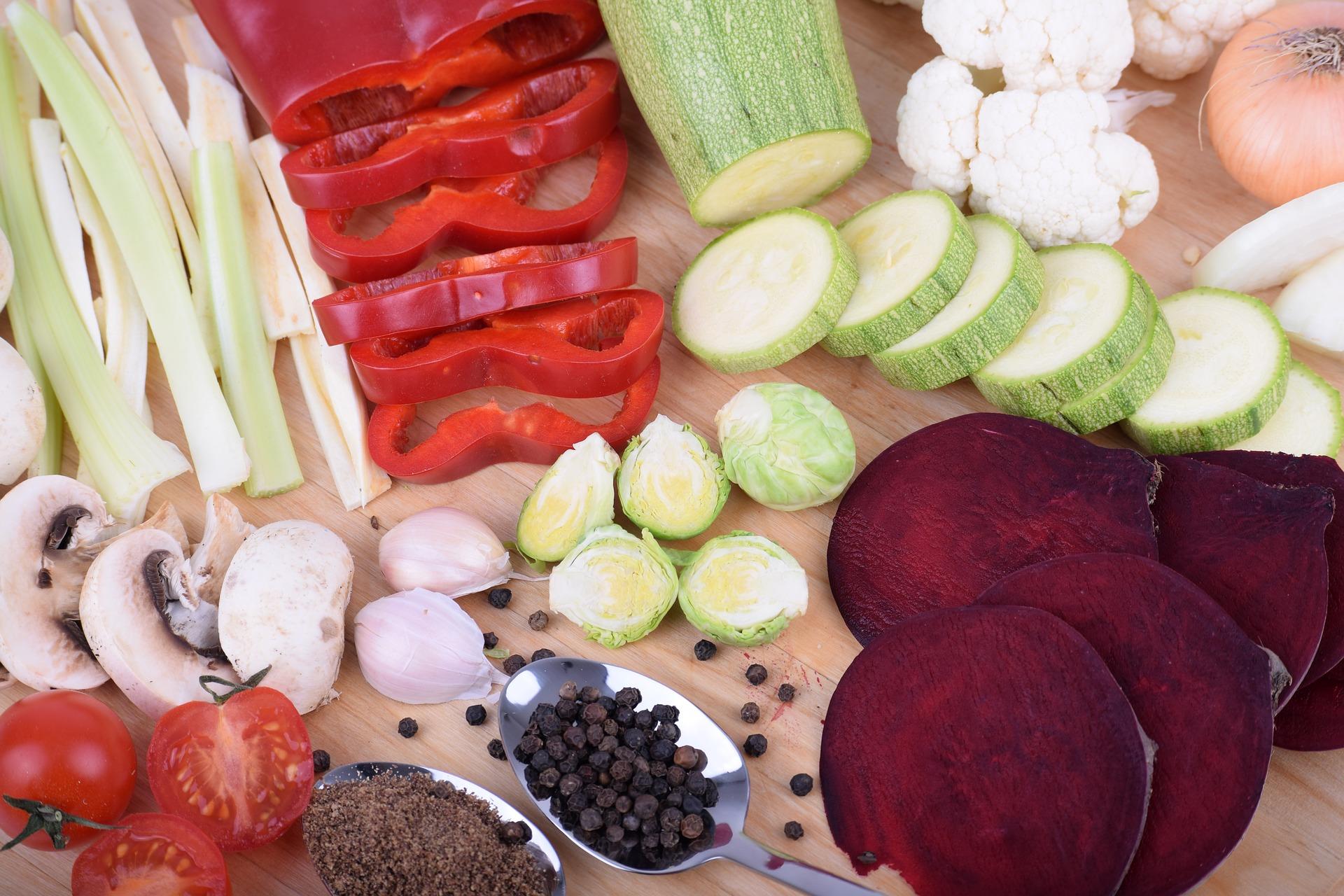 Where can you learn to cook vegetarian food?