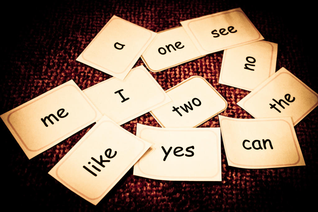 Learn vocabulary with flash card Memory.
