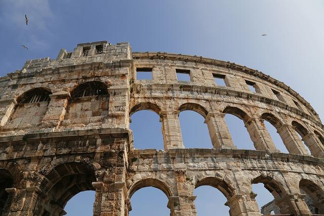What are the origins of the French language?
