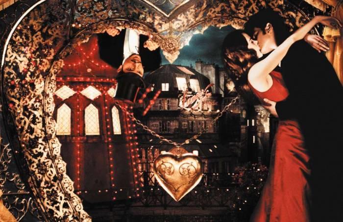 Satine's great beauty drives her suitors wild in this cabaret-style dance story