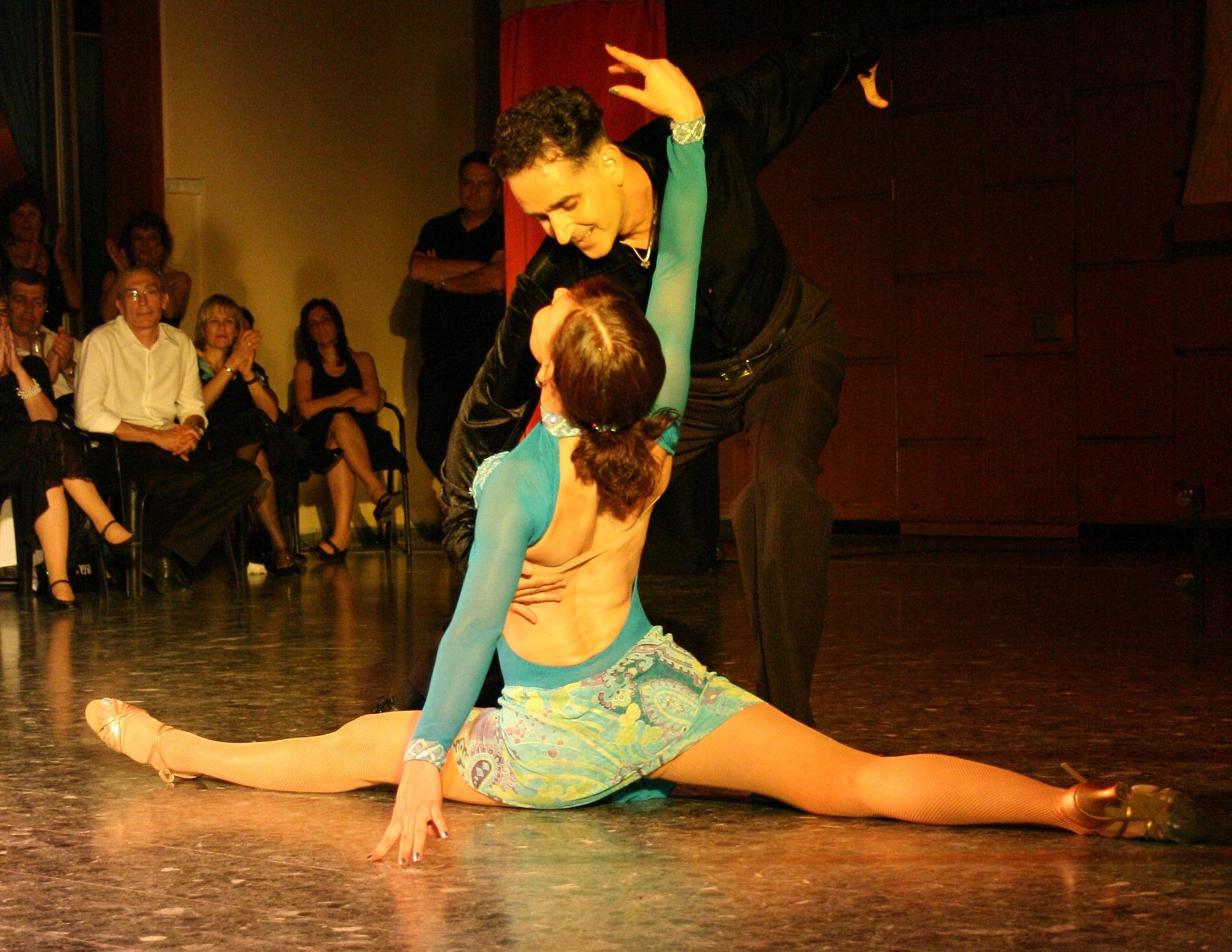 How do you plan private dance tutorials?