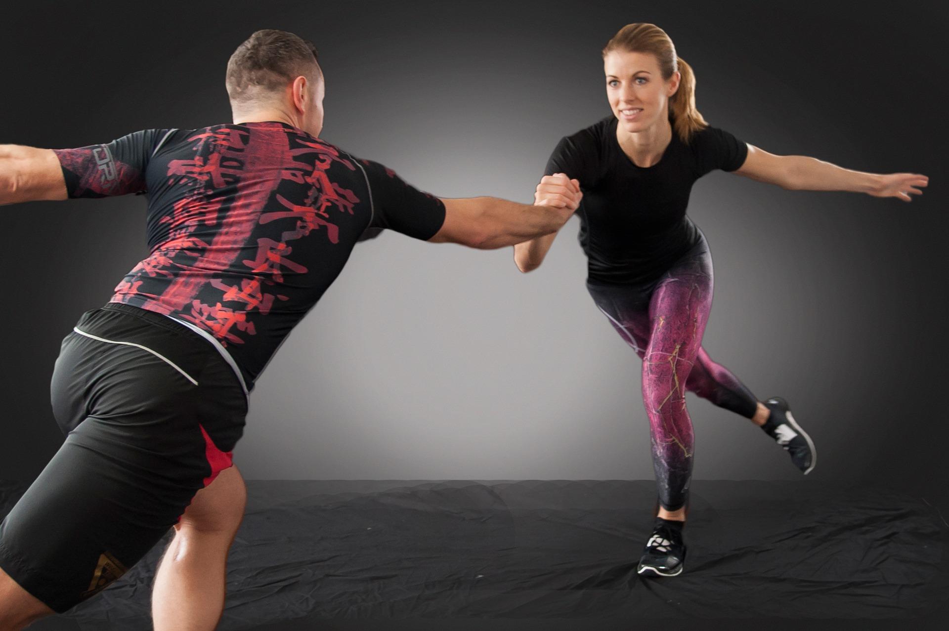 What are the wages of a fitness professional.