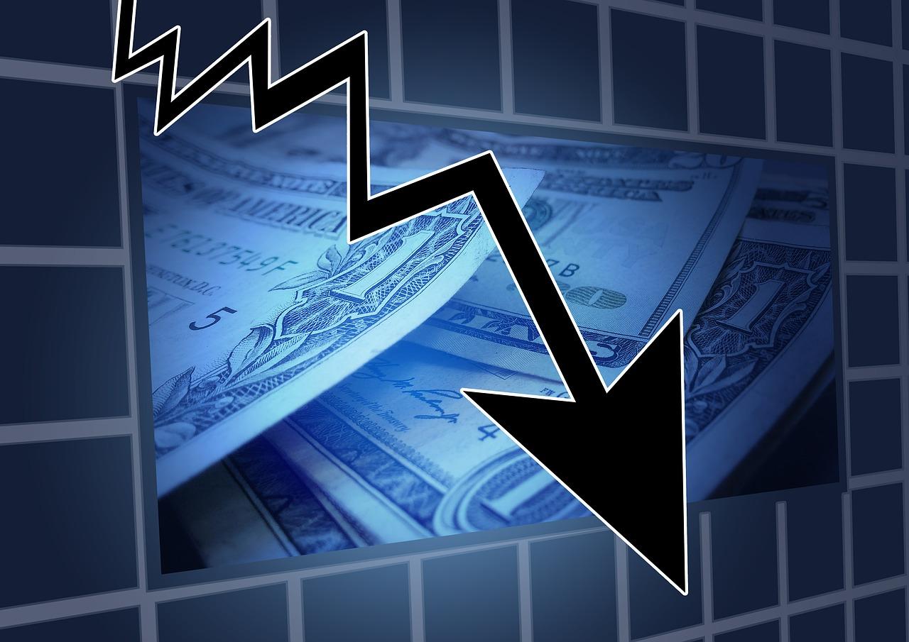 A pictogram showing the downward effects on money that a financial collapse has.