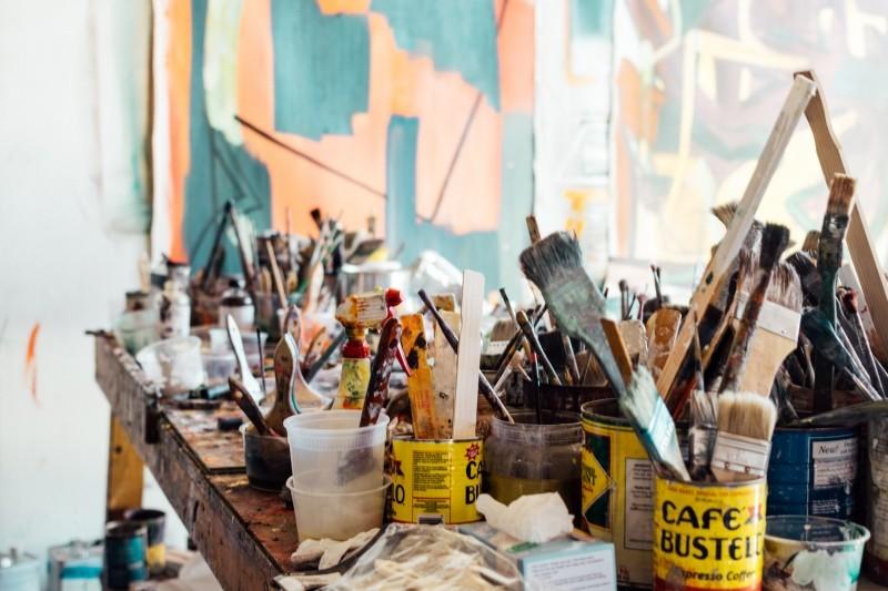 Teach art and share your creativity with painting lessons.