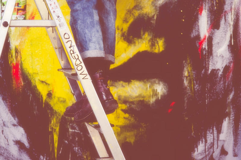 Create a portolio to help be accepted into the best art universities UK.