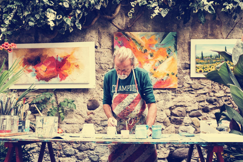 Find your inner artist through a painting association