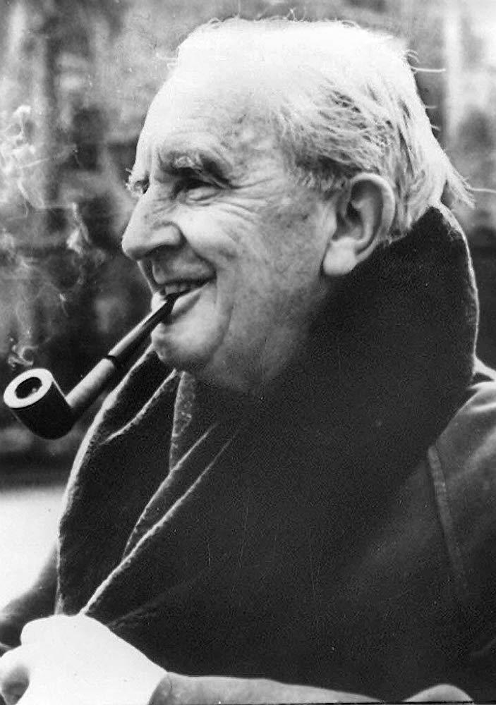 Picture of JRR Tolkien.