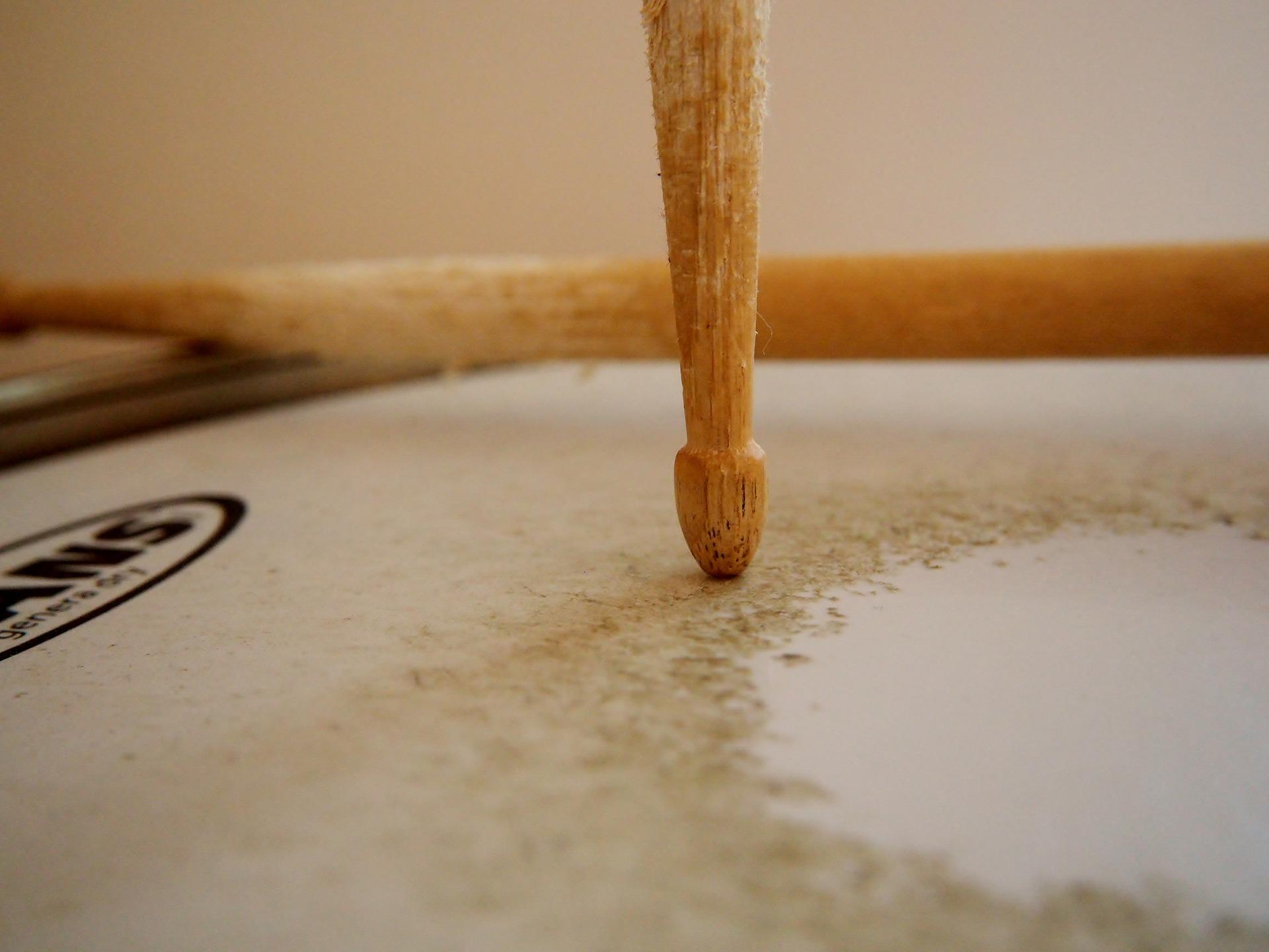Drum heads can be coated or clear