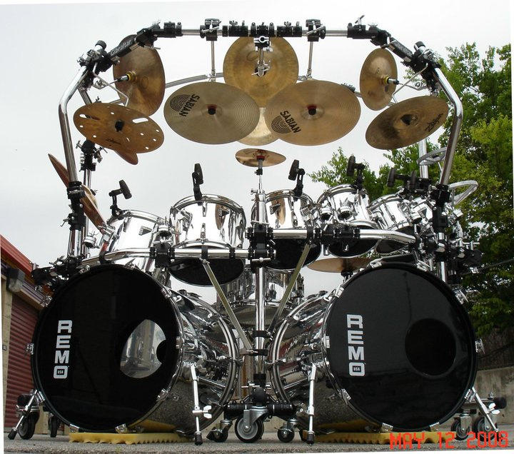 Huge drum racks can be impressive.