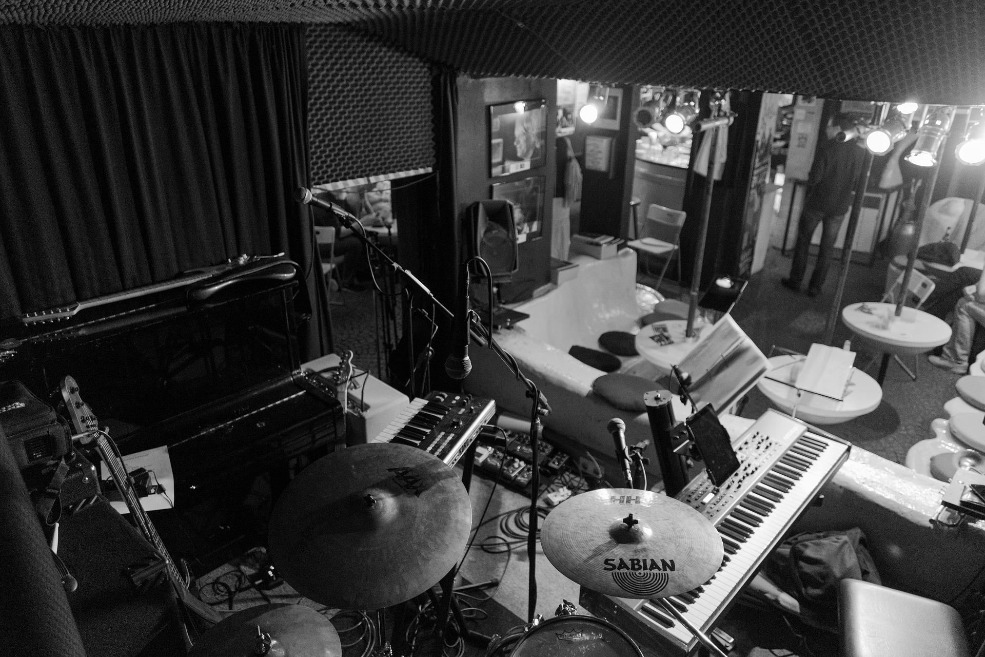 Broadcasting one to one teaching from your studio would be ideal!