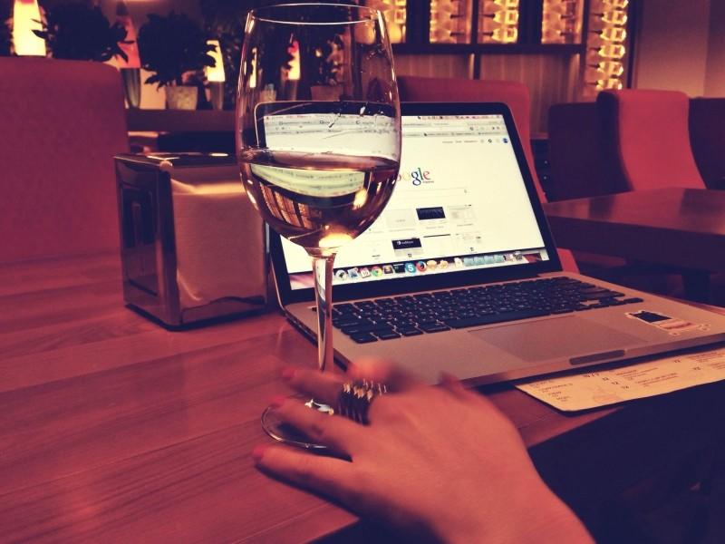 Learning from home gives you the flexibility you need as a busy professional or parent.