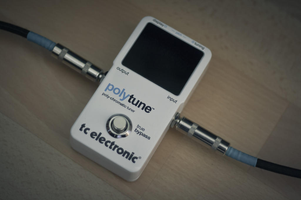 You can now tune your violin by using your smartphone. 