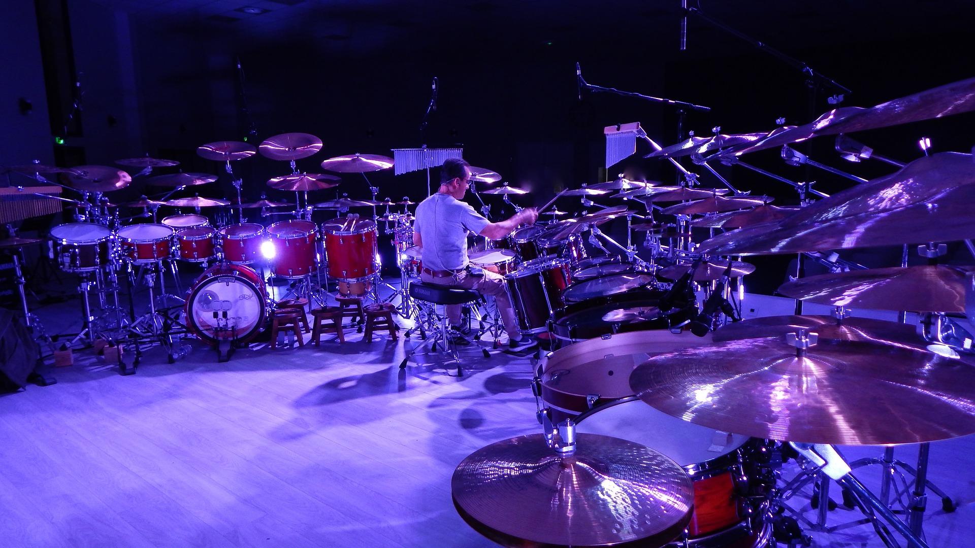 Where can you learn to play jazz drums?