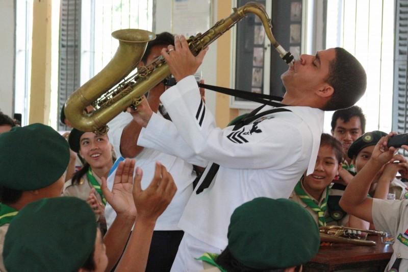 having fun while playing