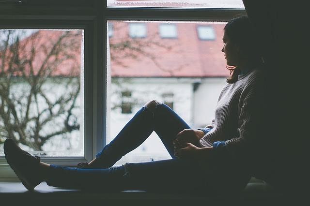 It is recommended that those living with depression seek medical advice before seeing a life coach