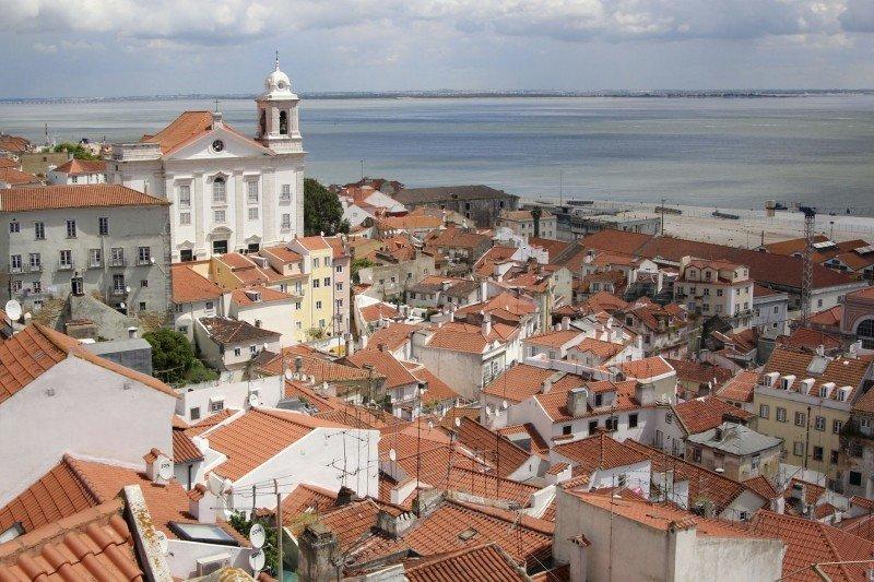 Check out these courses in Portuguese across Leeds.
