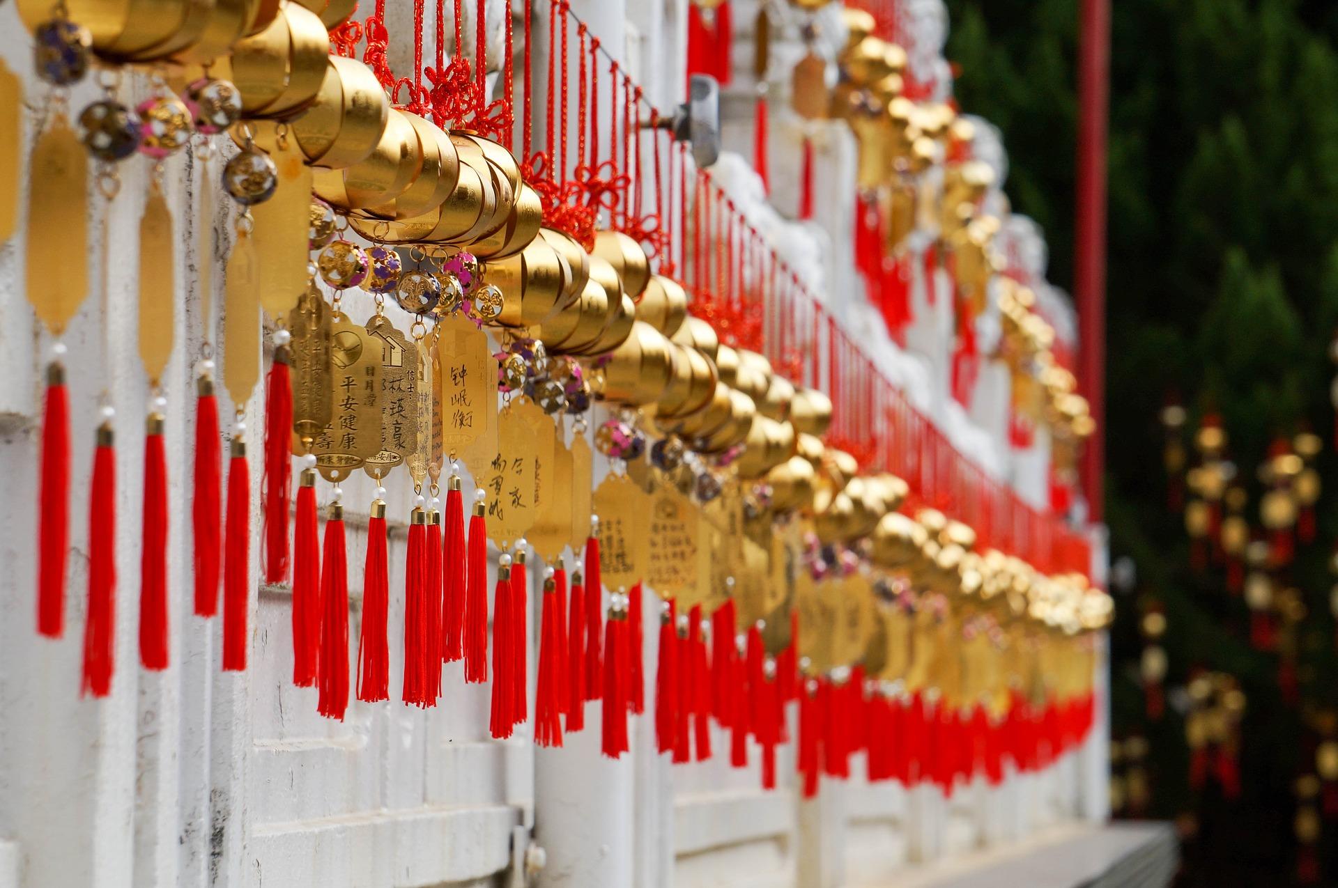 Where can you find private Chinese tutors?
