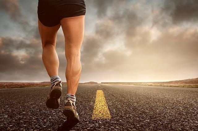 Reach your running goals with fitness snapchat influencers