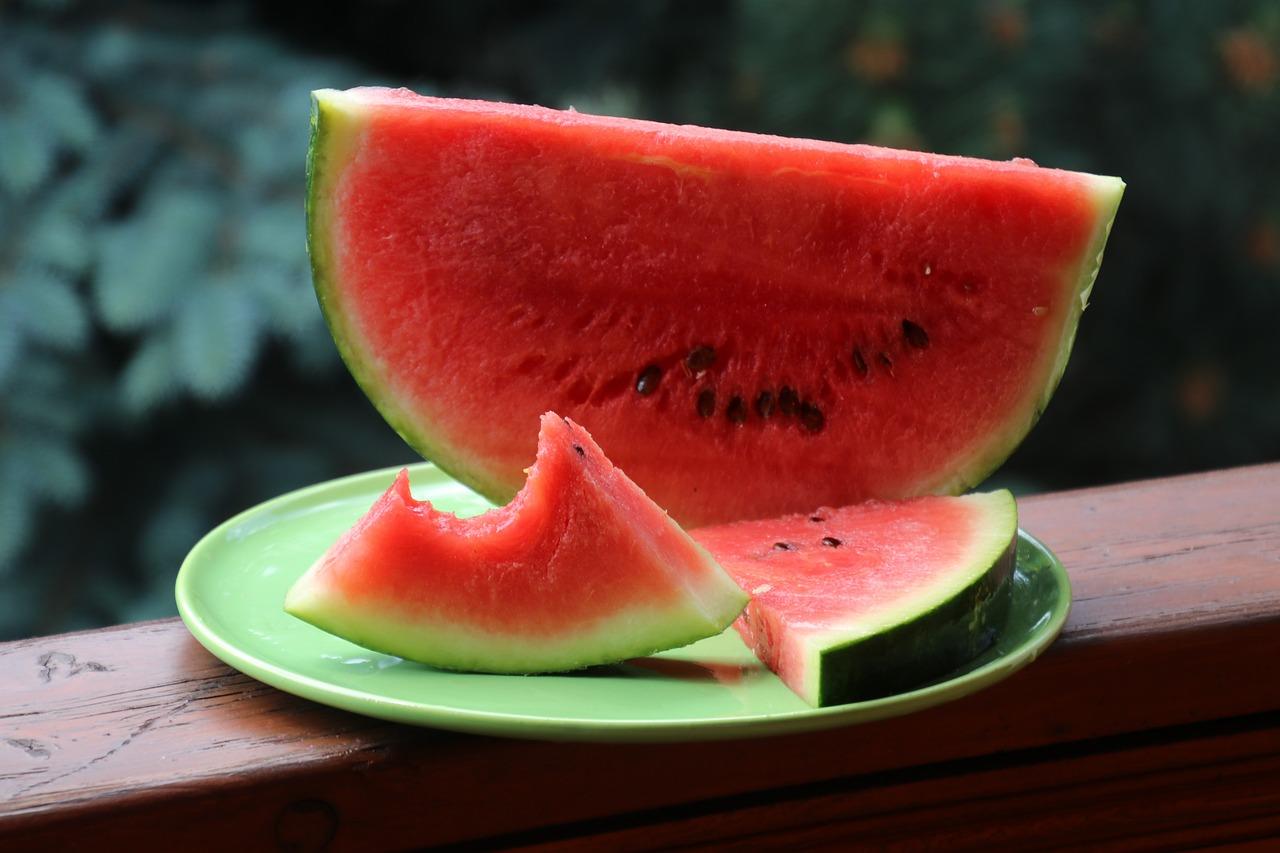 Sections of watermelon. A healthy diet and calorie counting is a great way to lose weight.