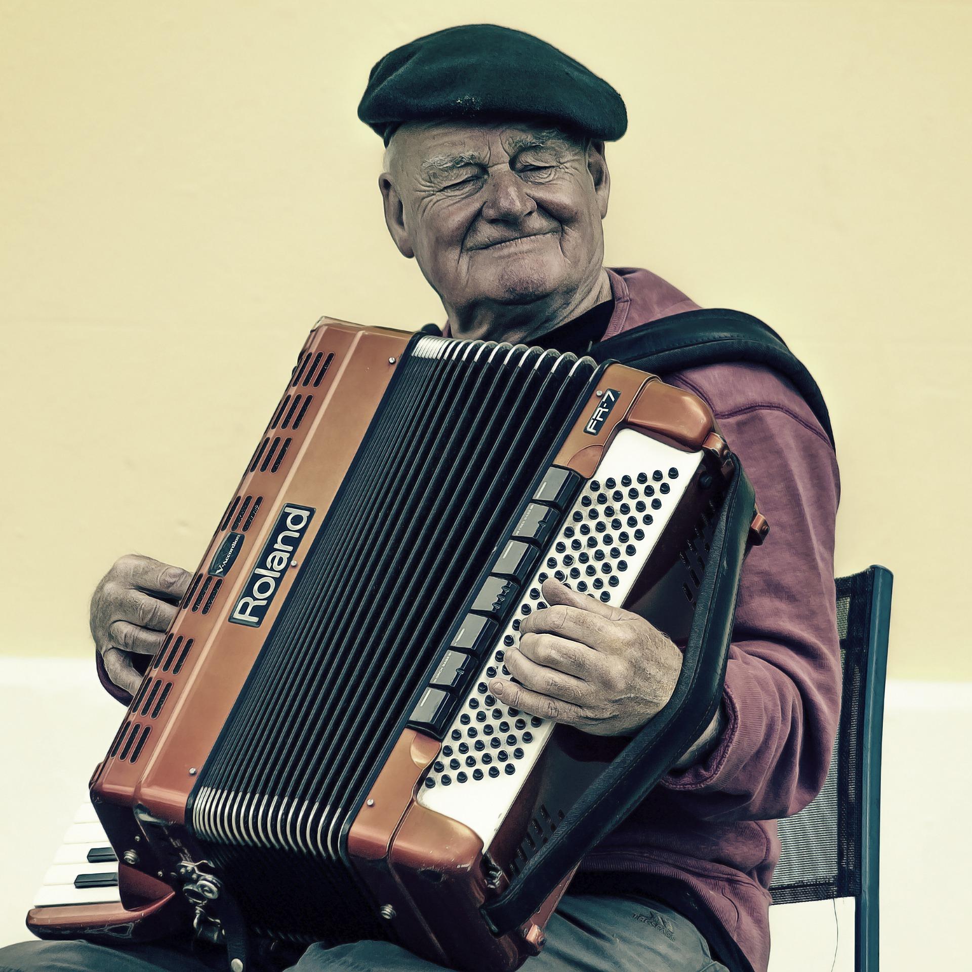 Which are the best French songs?