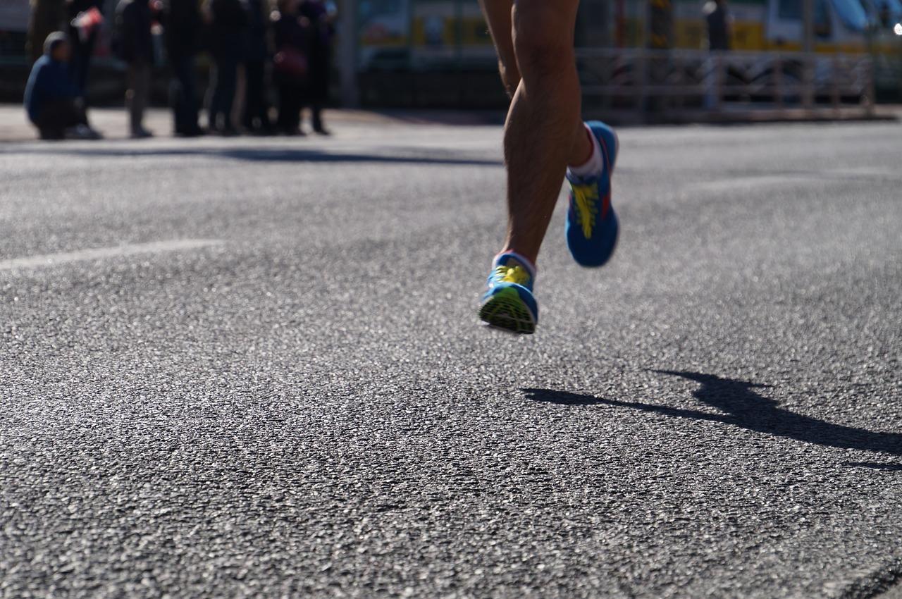 Famous marathoners who have made running popular