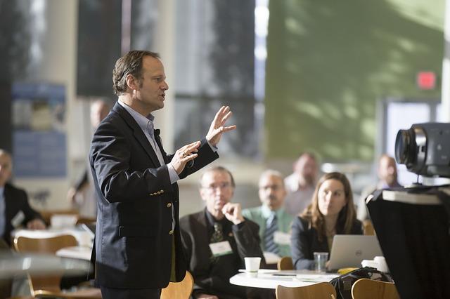 speaking in an effective manner