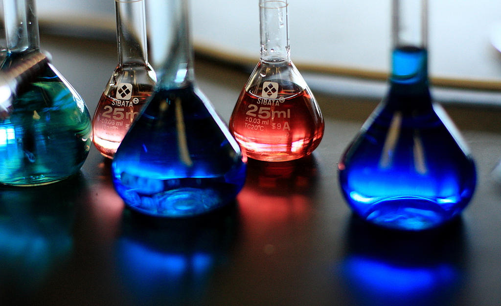 Chemistry lessons in Glasgow.