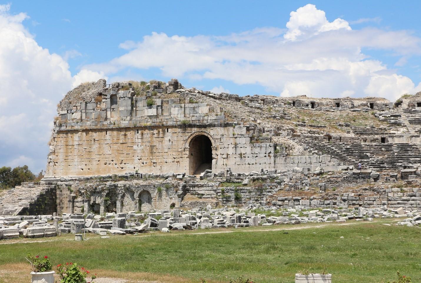 Thales and the history of philosophy