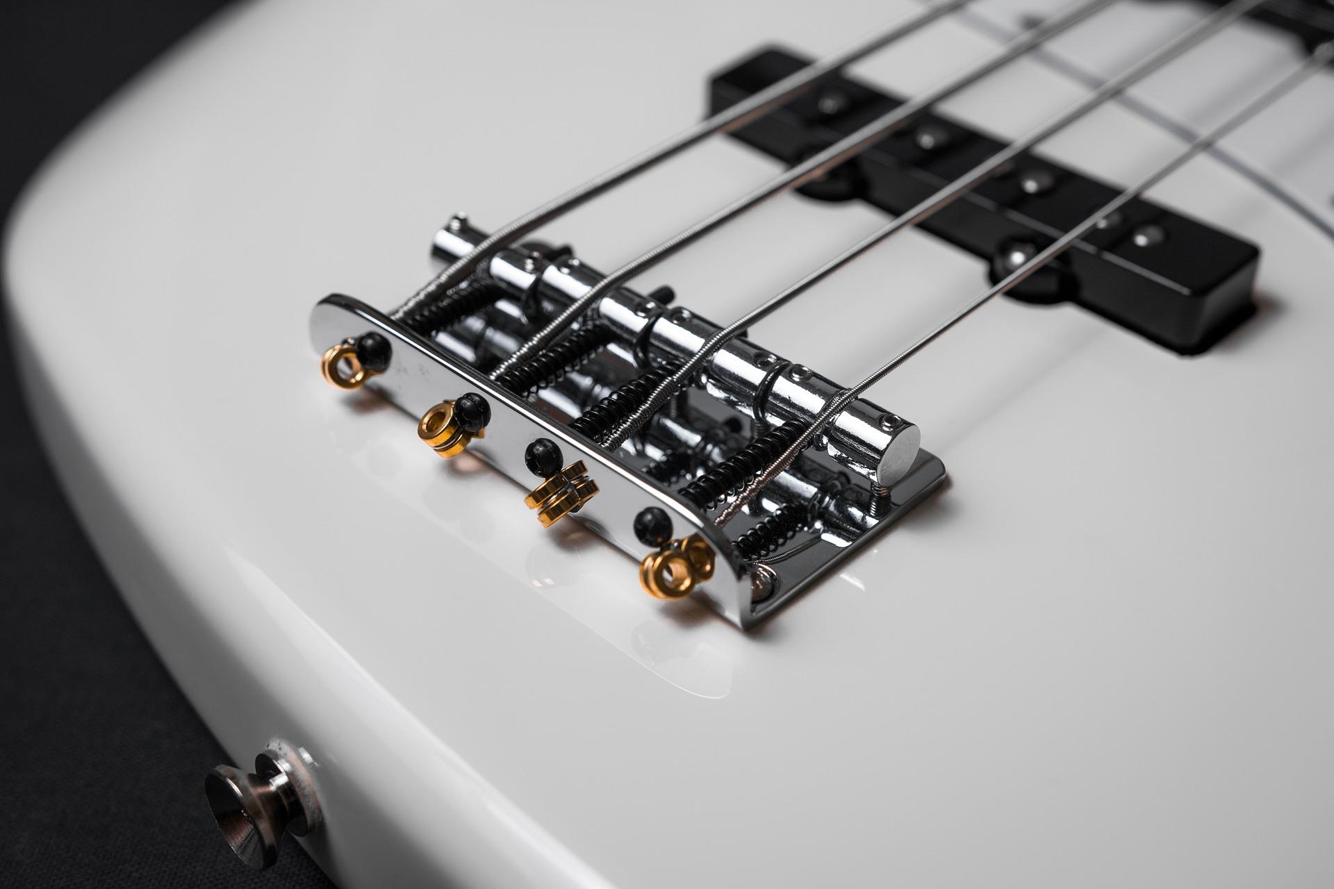 What are the most common bass techniques?