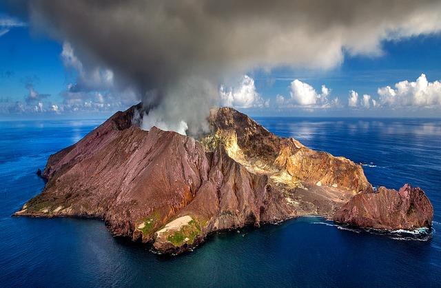 the largest volcanoes