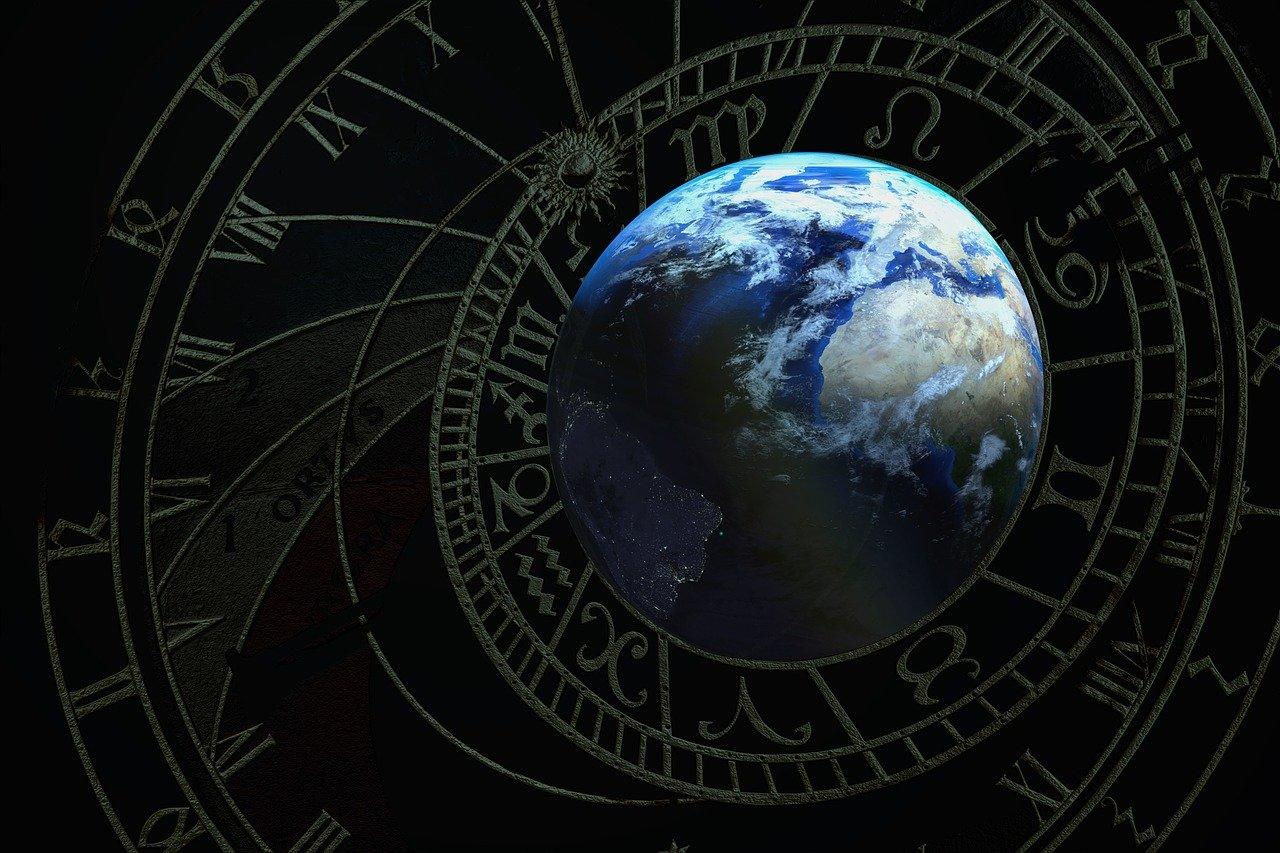 Get answers to philosophical questions with Die Frage