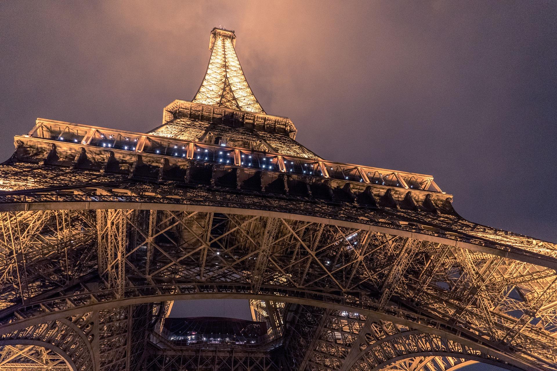 How do you teach French as a second language?