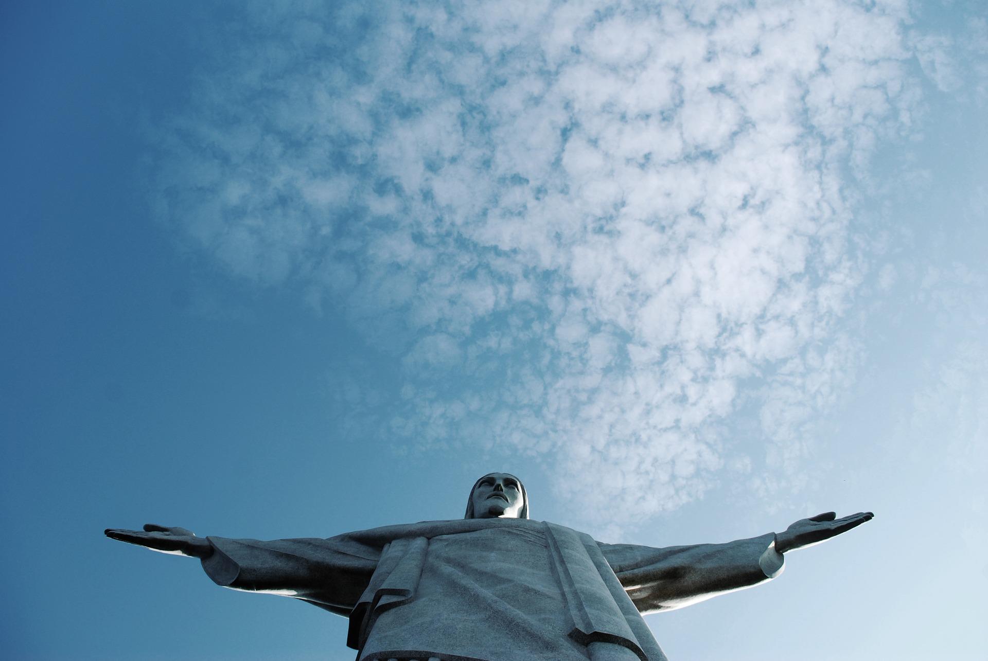 Where is Christ the Redeemer?