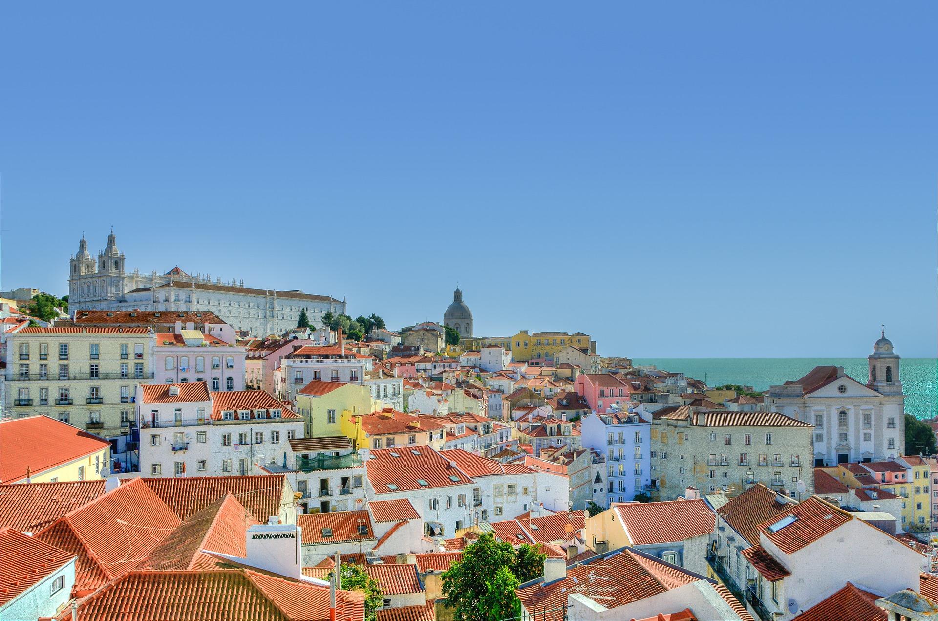 Where is Lisbon historic centre?