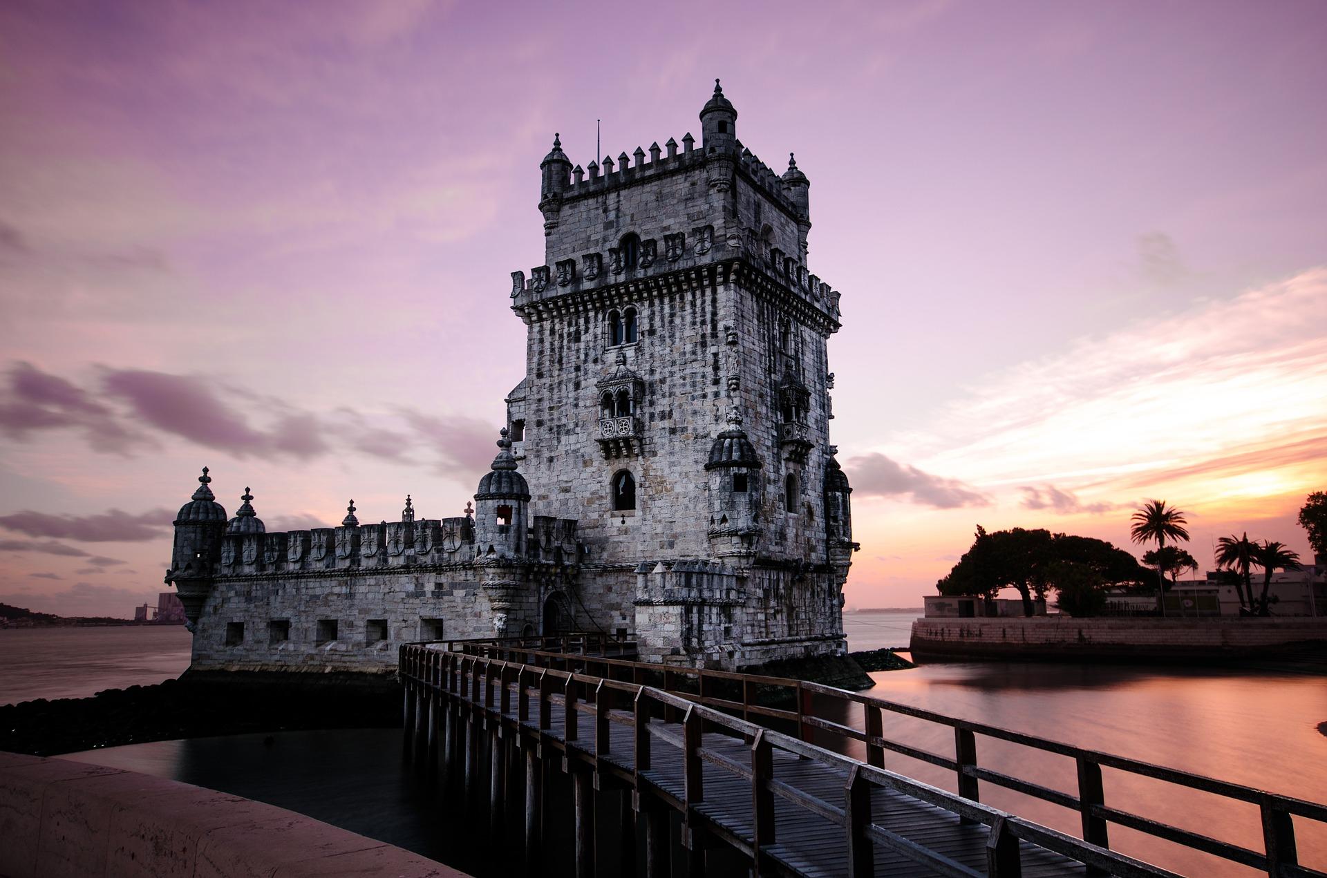 When is the best time to visit Portugal?
