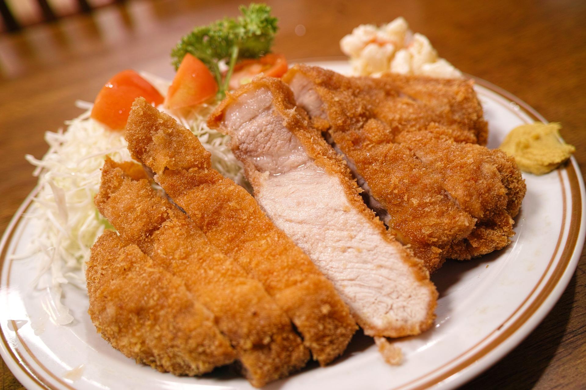 Baked tonkatsu is healthier than fried