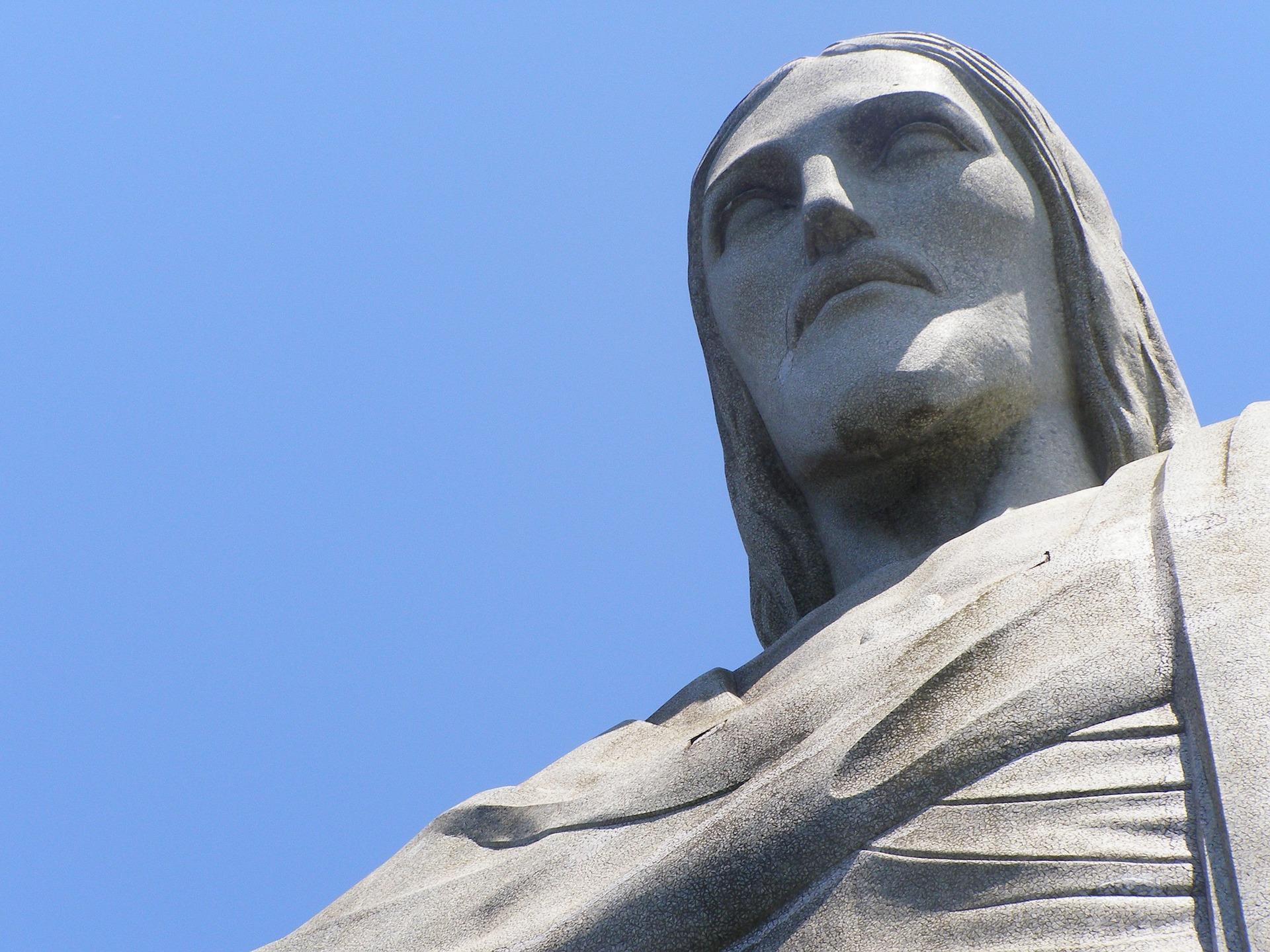 How much do tourist attractions in Brazil cost?