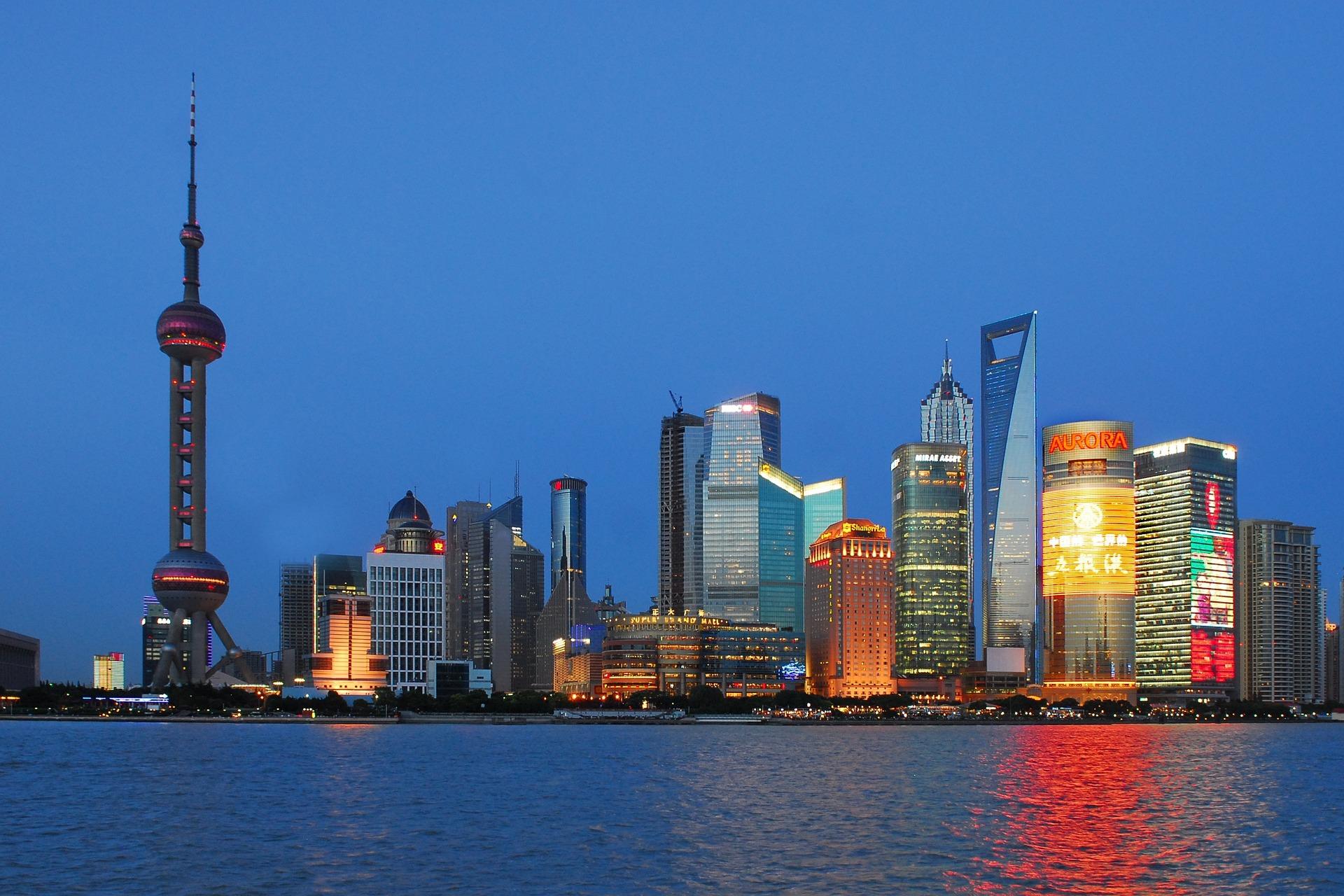 How much does it cost to visit Shanghai?