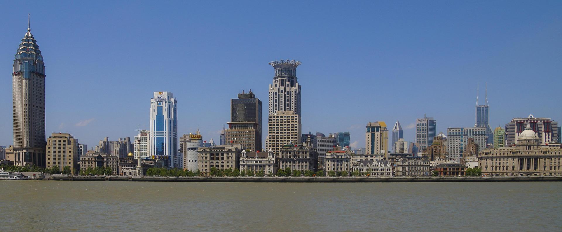 What is there to do outside of Shanghai?
