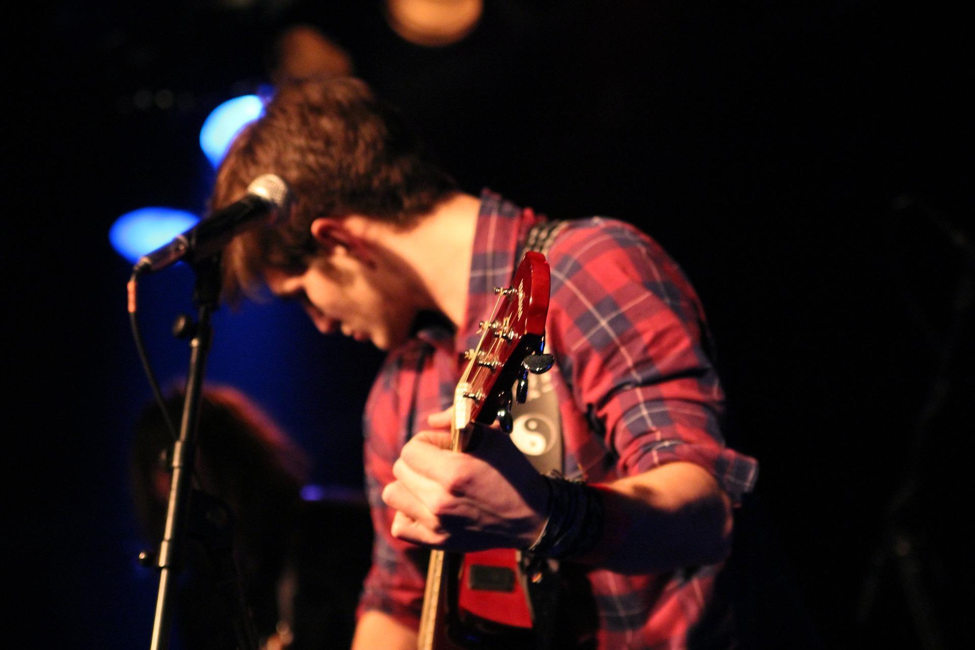 How do you work out your vocal range?