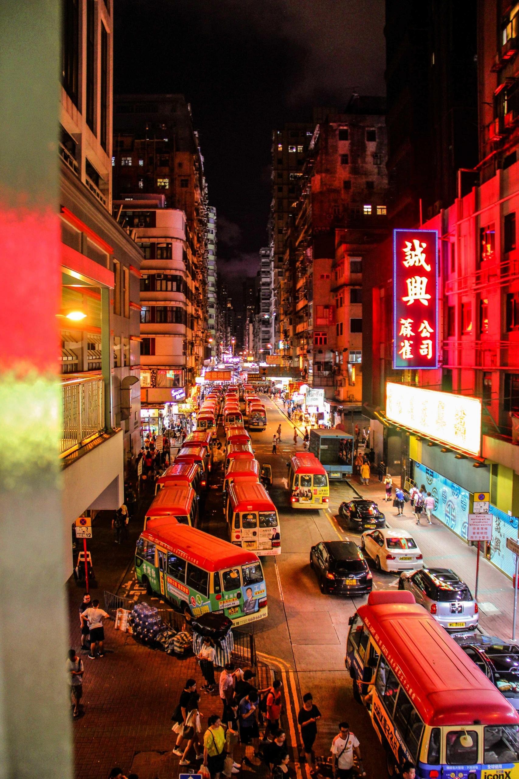 hong kong at night