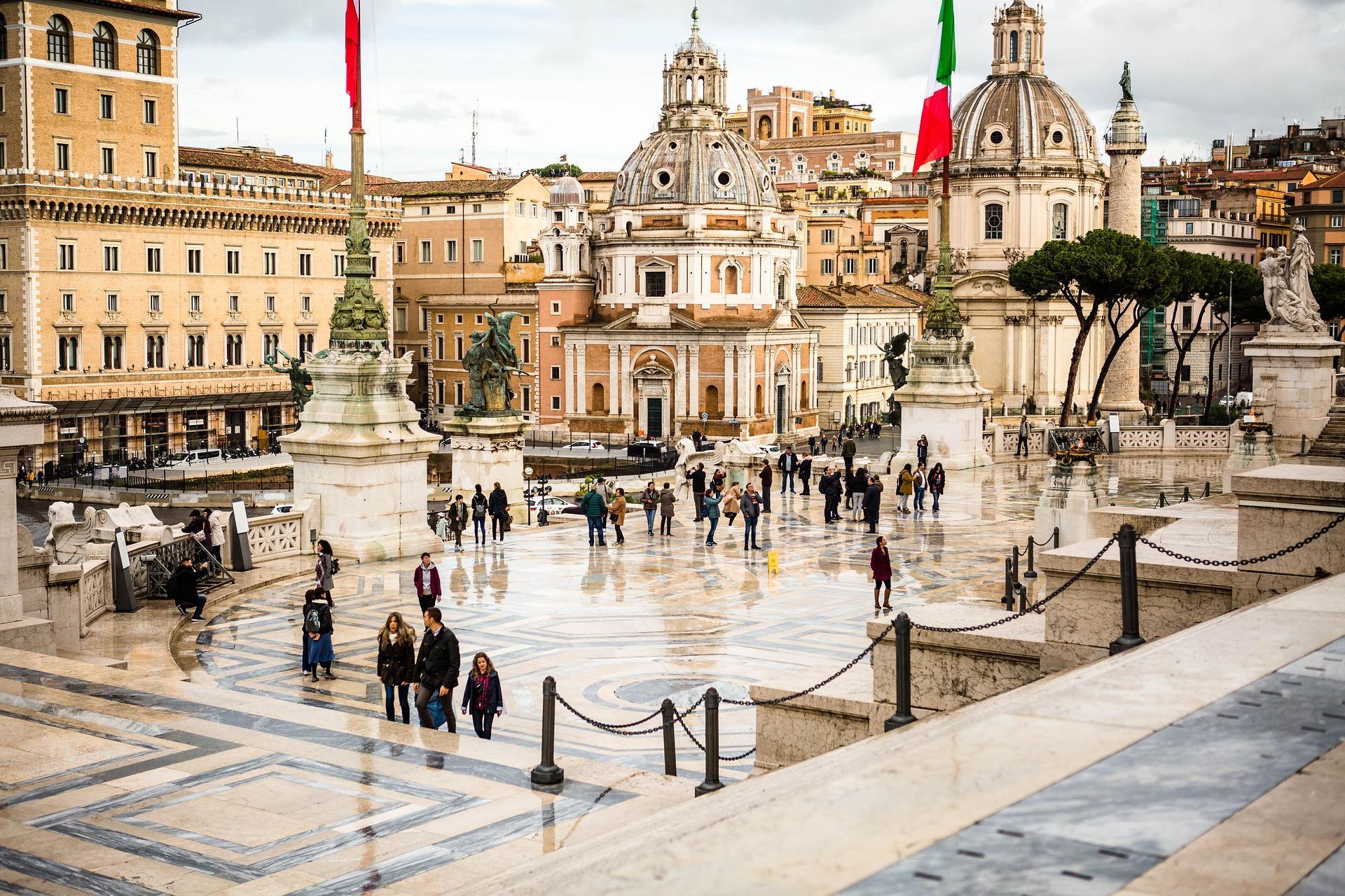 How much do hotels in Rome cost?