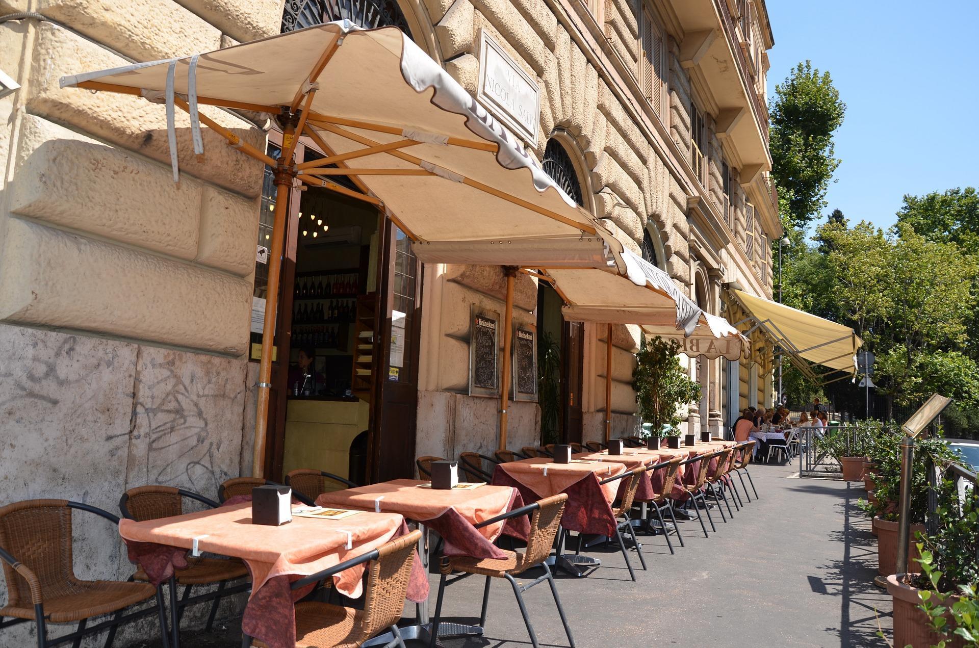 How expensive is food in Rome?