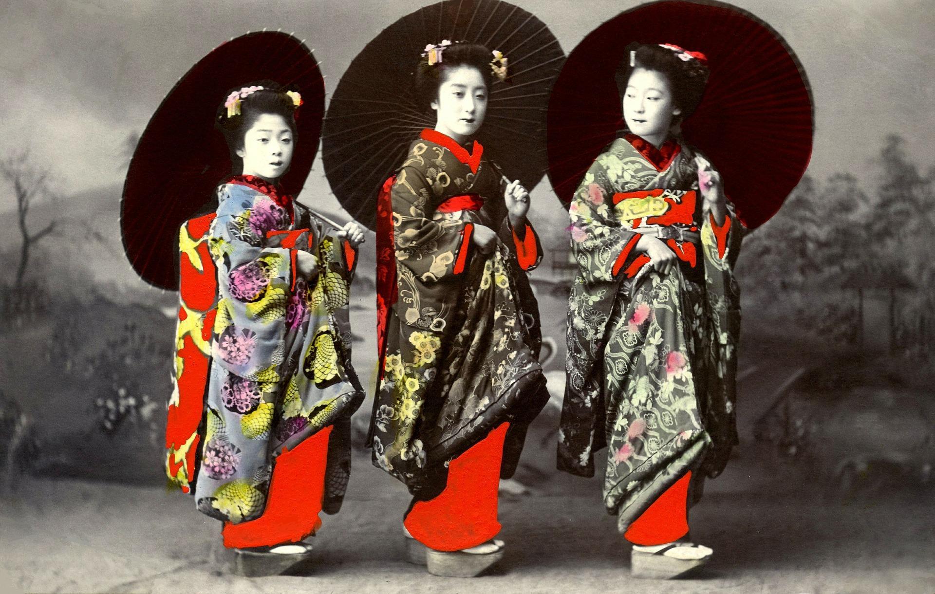 What do geishas do?