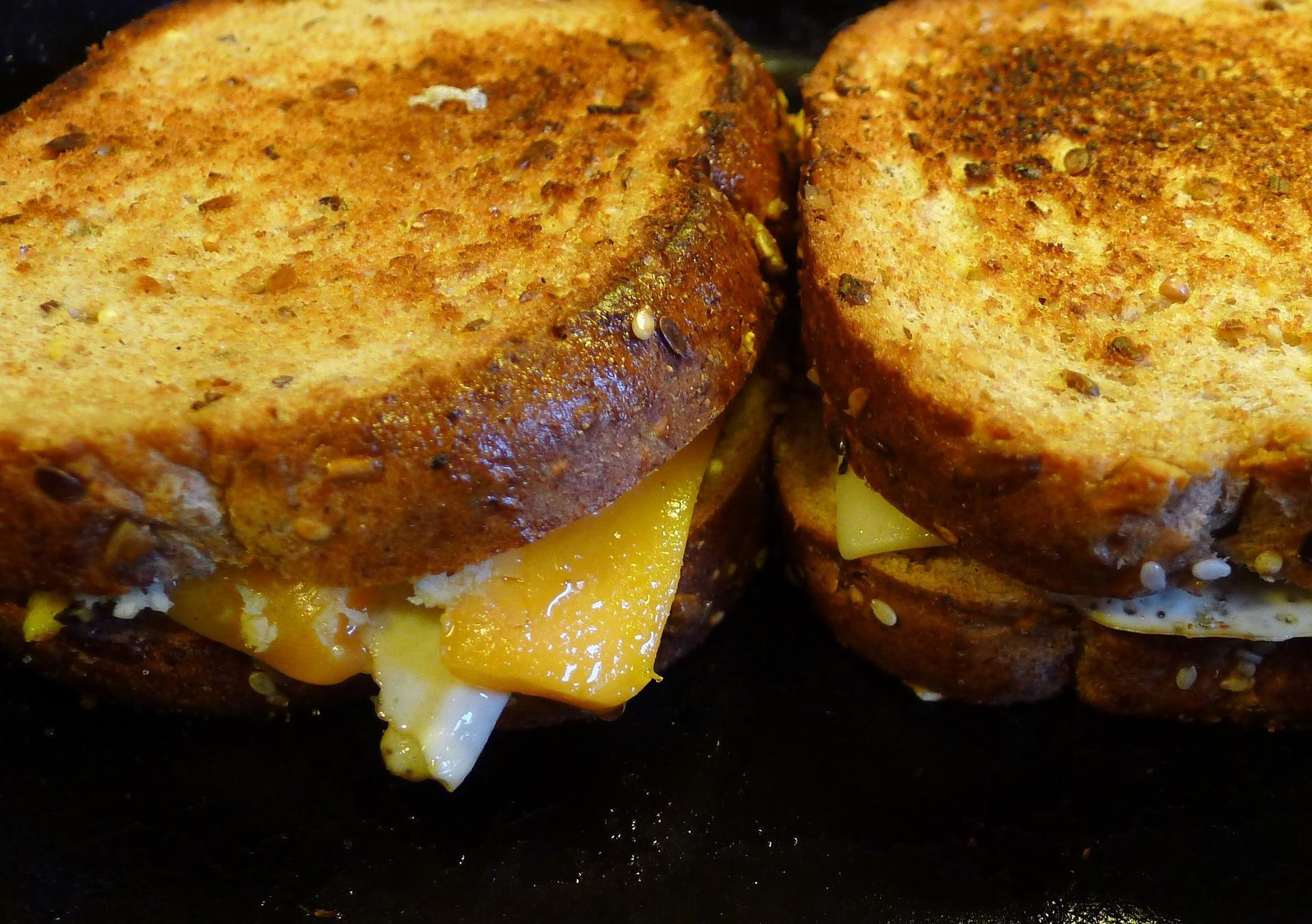 Where did the croque monsieur originate?
