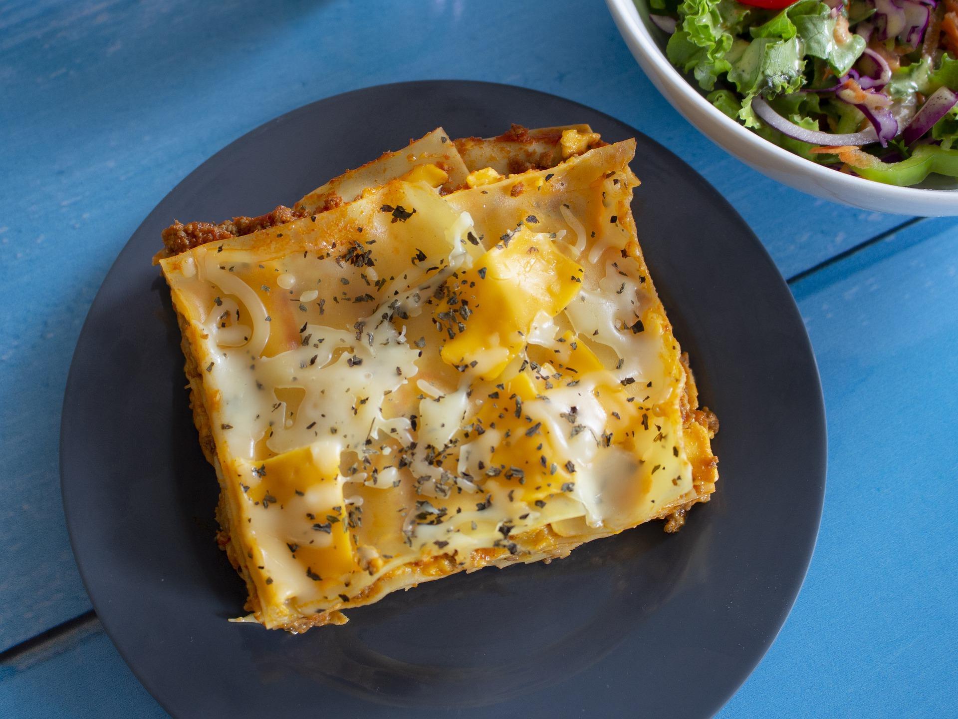 How do you learn how to make a lasagna?