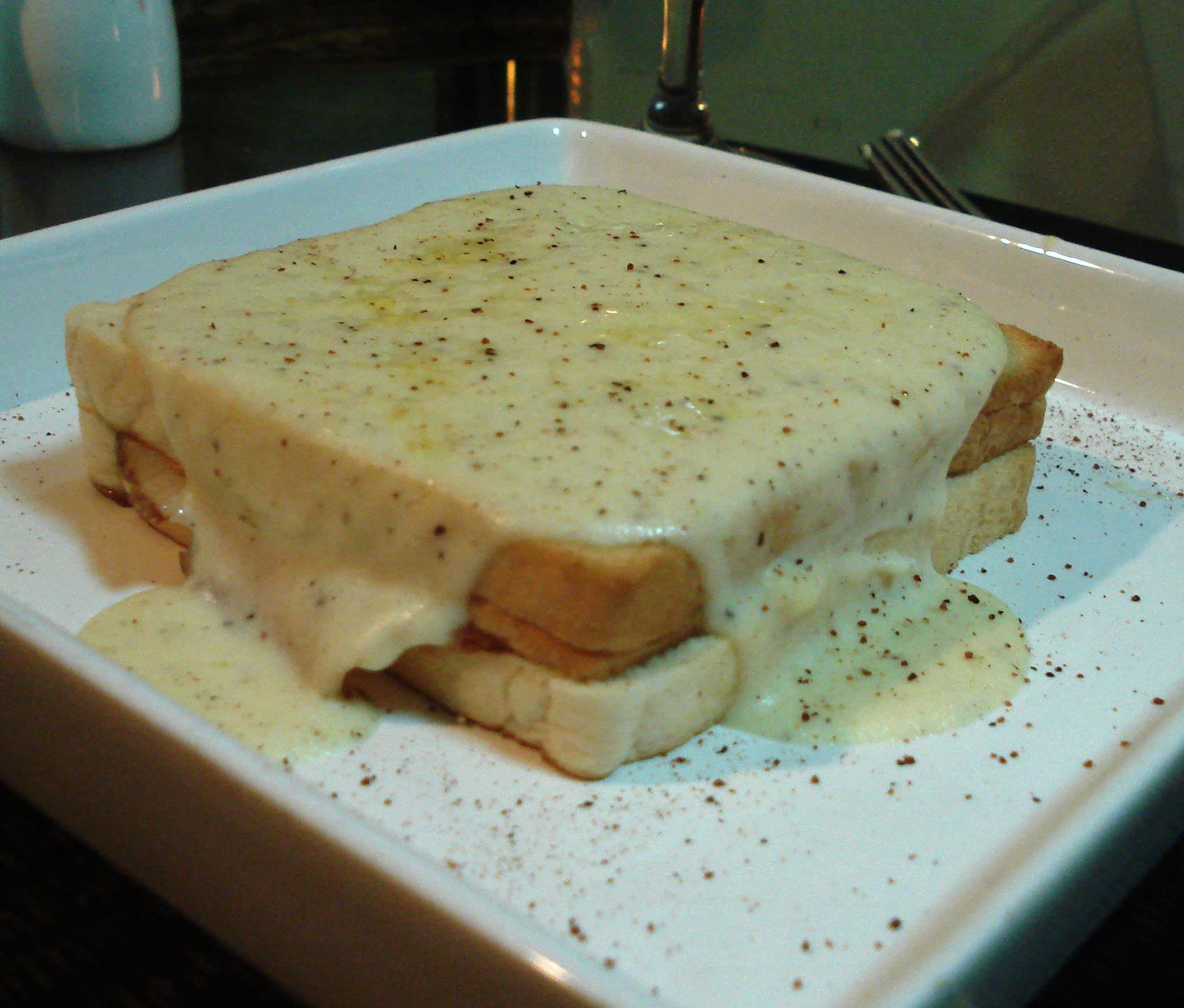 How do you make a croque monsieur?