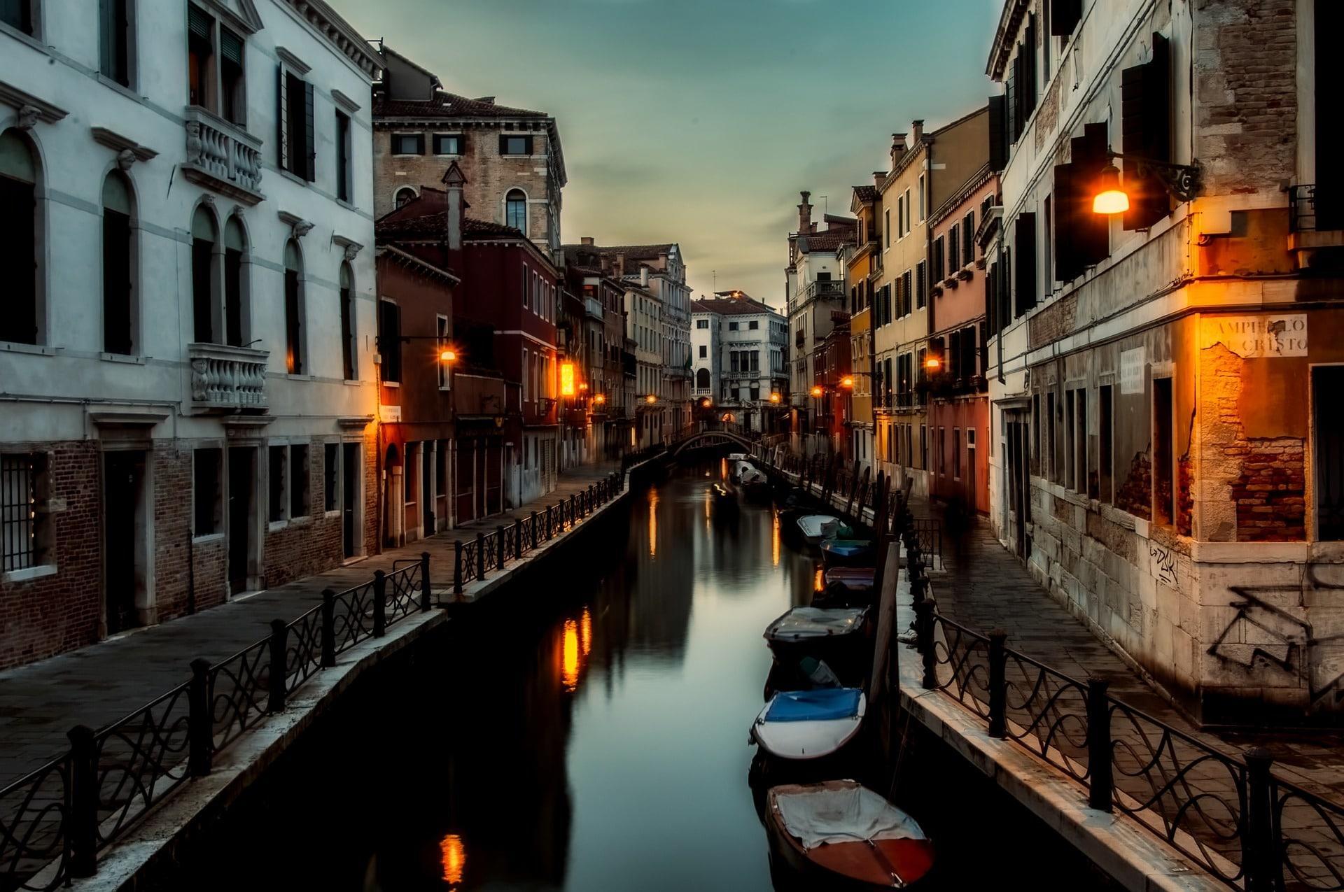 What is there to visit in Venice?